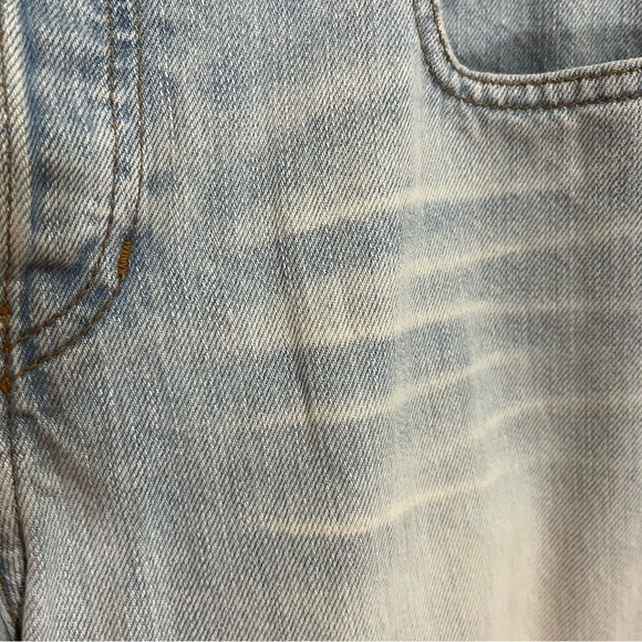 Abercrombie & Fitch Distressed Vintage Lightwash Button Fly Boot Cut 6 - Picture 3 of 15